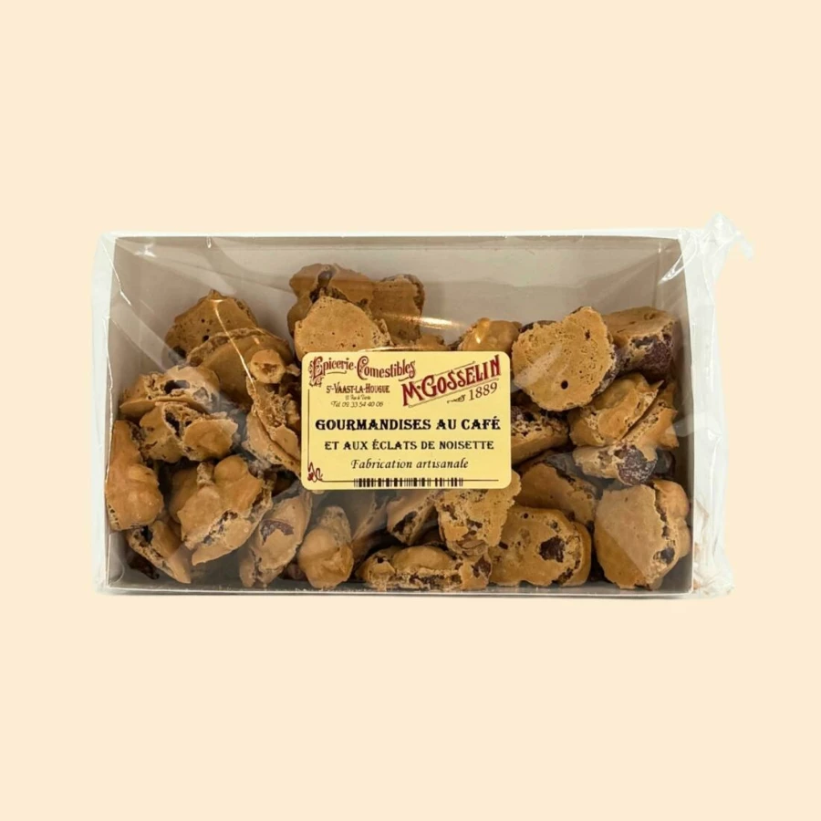 Gourmandises au café et aux éclats de noisette